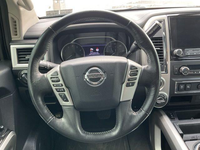 2021 Nissan TITAN 4x4 Crew Cab SV