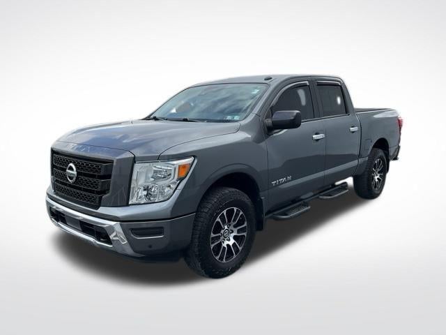 2021 Nissan Titan 4x4 Crew Cab SV