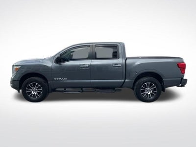 2021 Nissan Titan 4x4 Crew Cab SV