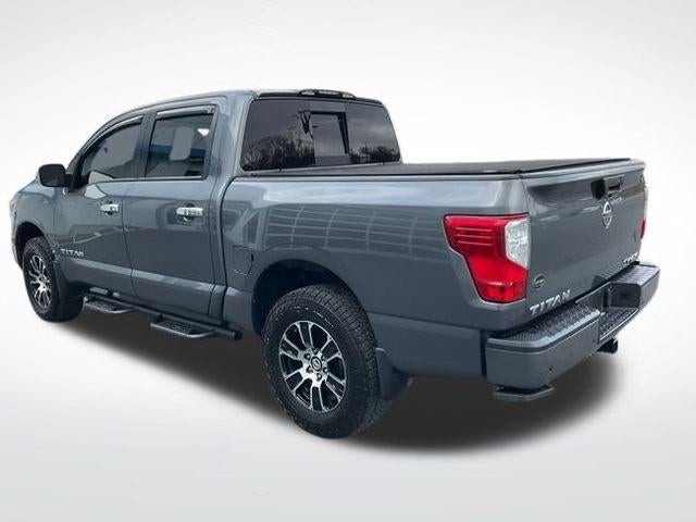 2021 Nissan Titan 4x4 Crew Cab SV