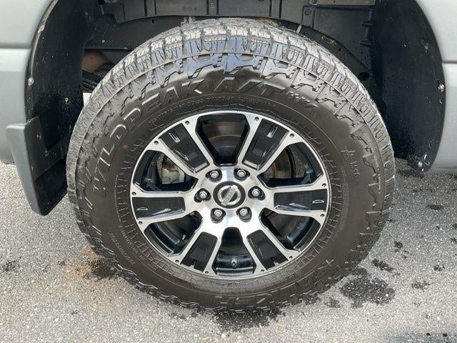 2021 Nissan Titan 4x4 Crew Cab SV