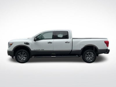 2018 Nissan TITAN XD 4x4 Diesel Crew Cab Platinum Reserve