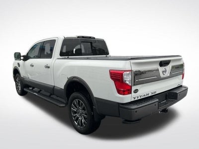 2018 Nissan TITAN XD 4x4 Diesel Crew Cab Platinum Reserve