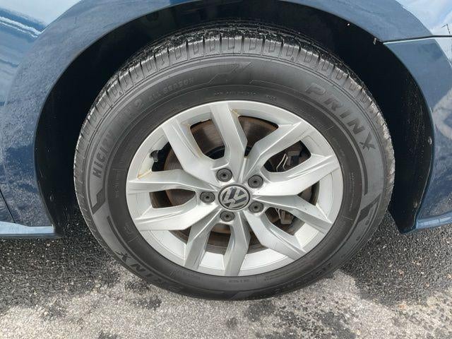 2018 Volkswagen Passat 2.0T S Auto