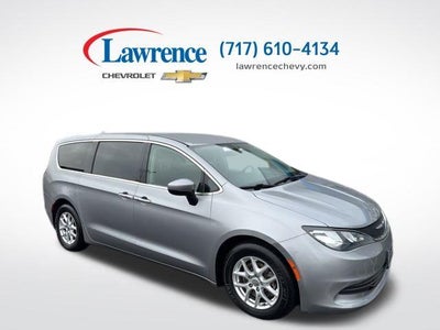 2017 Chrysler Pacifica Touring FWD
