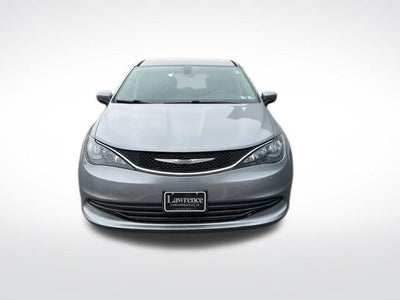 2017 Chrysler Pacifica Touring FWD