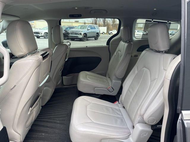 2017 Chrysler Pacifica Touring-L Plus FWD