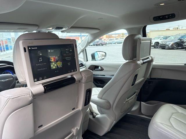 2017 Chrysler Pacifica Touring-L Plus FWD