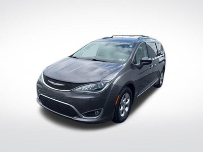2017 Chrysler Pacifica Touring-L Plus FWD