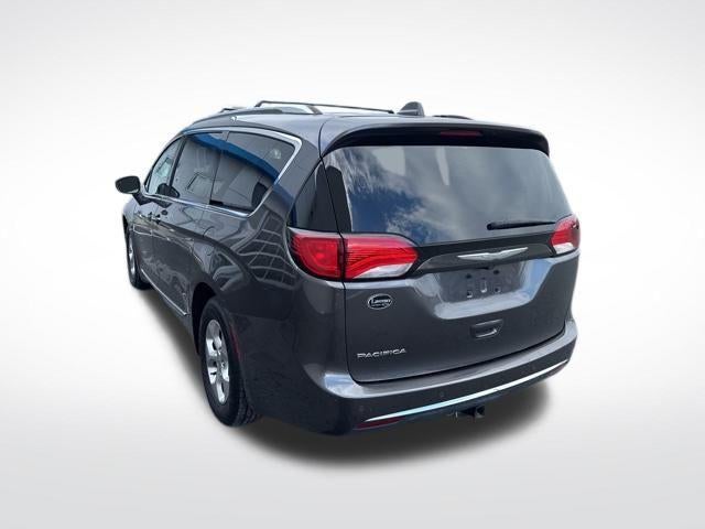 2017 Chrysler Pacifica Touring-L Plus FWD