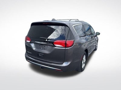 2017 Chrysler Pacifica Touring-L Plus FWD