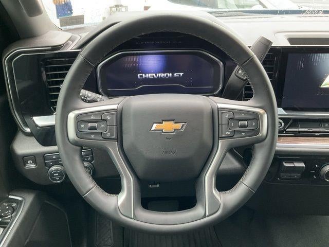 2025 Chevrolet Silverado 2500 HD Crew Cab Standard Box 4-Wheel Drive LT