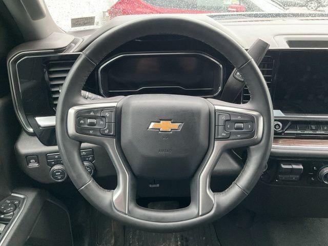 2025 Chevrolet Silverado 2500 HD Crew Cab Standard Box 4-Wheel Drive LT