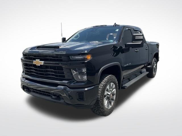 2025 Chevrolet Silverado 2500 HD Crew Cab Standard Box 4-Wheel Drive Custom