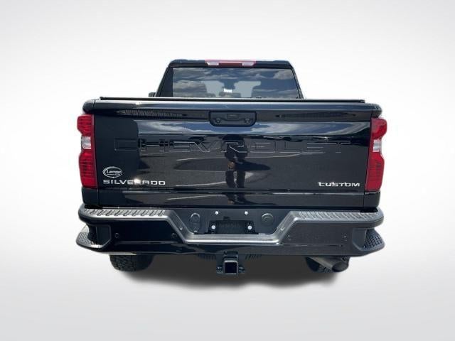 2025 Chevrolet Silverado 2500 HD Crew Cab Standard Box 4-Wheel Drive Custom