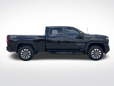 2025 Chevrolet Silverado 2500 HD Crew Cab Standard Box 4-Wheel Drive Custom