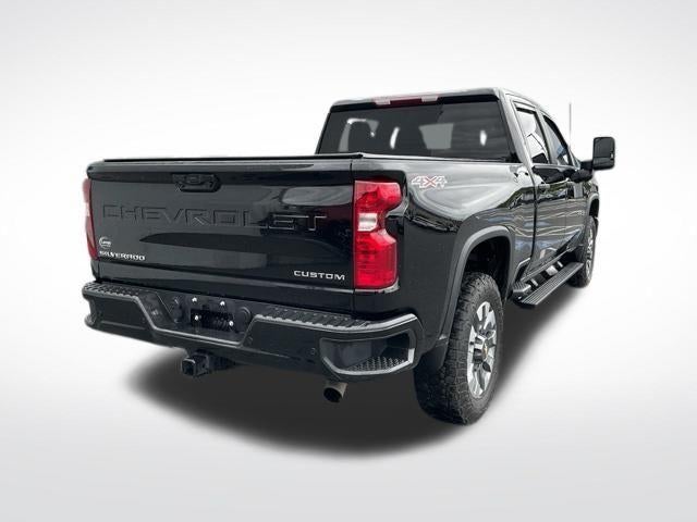 2025 Chevrolet Silverado 2500 HD Crew Cab Standard Box 4-Wheel Drive Custom