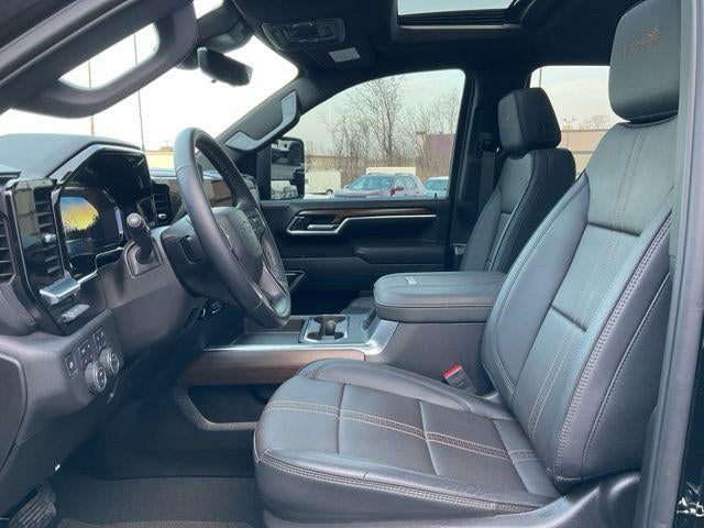 2025 Chevrolet Silverado 2500 HD Crew Cab Standard Box 4-Wheel Drive High Country