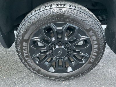 2025 Chevrolet Silverado 2500 HD Crew Cab Standard Box 4-Wheel Drive High Country