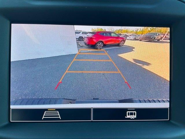 2024 Chevrolet Silverado 2500 HD Crew Cab Standard Box 4-Wheel Drive Custom