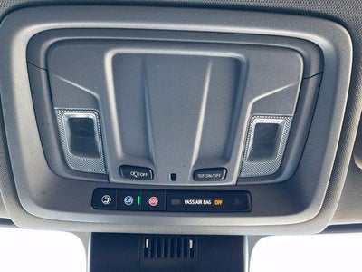 2024 Chevrolet Silverado 2500 HD Crew Cab Standard Box 4-Wheel Drive Custom