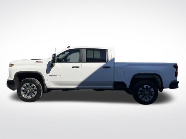 2024 Chevrolet Silverado 2500 HD Crew Cab Standard Box 4-Wheel Drive Custom