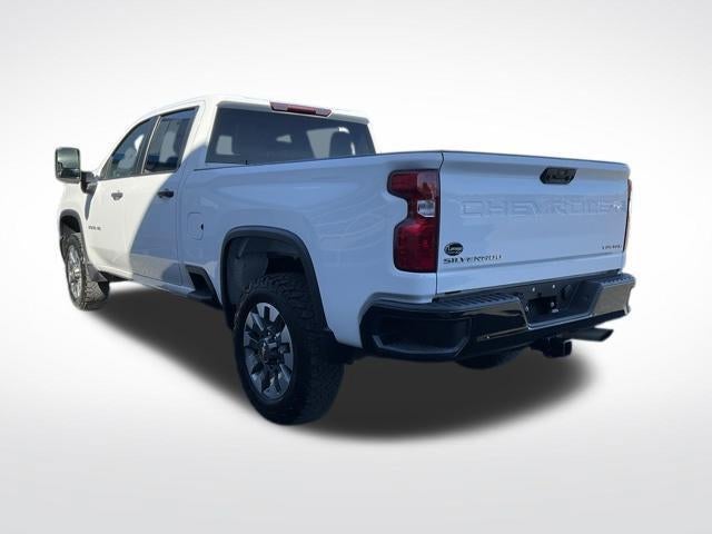 2024 Chevrolet Silverado 2500 HD Crew Cab Standard Box 4-Wheel Drive Custom