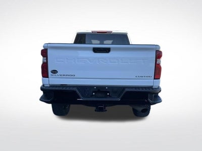 2024 Chevrolet Silverado 2500 HD Crew Cab Standard Box 4-Wheel Drive Custom
