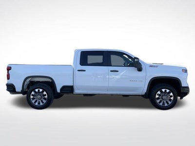 2024 Chevrolet Silverado 2500 HD Crew Cab Standard Box 4-Wheel Drive Custom