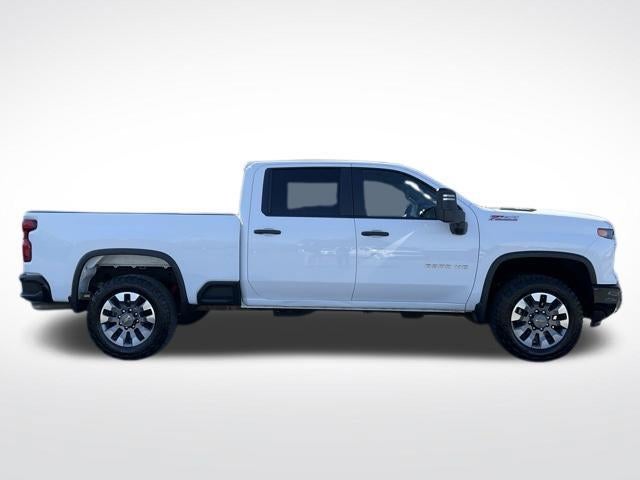 2024 Chevrolet Silverado 2500 HD Crew Cab Standard Box 4-Wheel Drive Custom