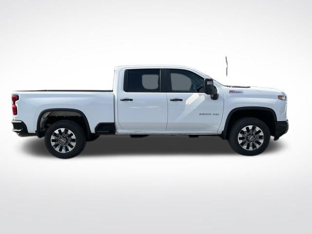 2024 Chevrolet Silverado 2500 HD Crew Cab Standard Box 4-Wheel Drive Custom