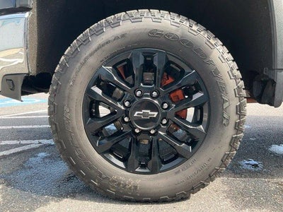 2022 Chevrolet Silverado 2500 HD Crew Cab Standard Box 4-Wheel Drive LTZ