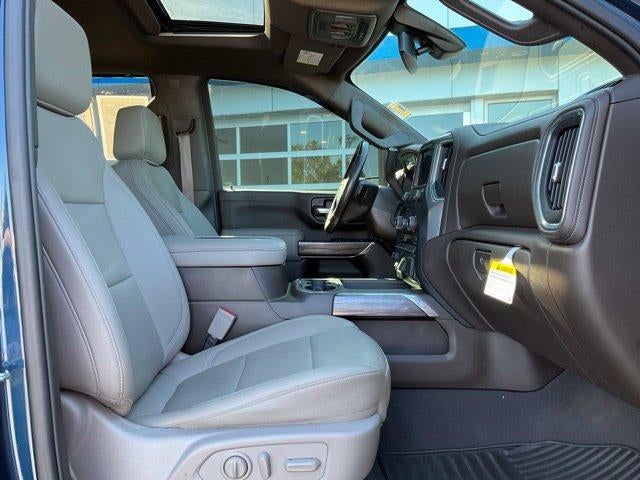 2022 Chevrolet Silverado 2500 HD Crew Cab Standard Box 4-Wheel Drive LTZ