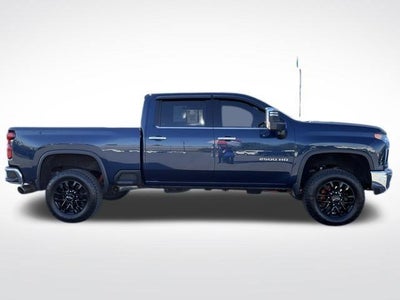 2022 Chevrolet Silverado 2500 HD Crew Cab Standard Box 4-Wheel Drive LTZ