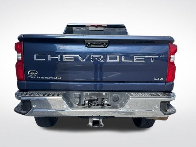 2022 Chevrolet Silverado 2500 HD Crew Cab Standard Box 4-Wheel Drive LTZ