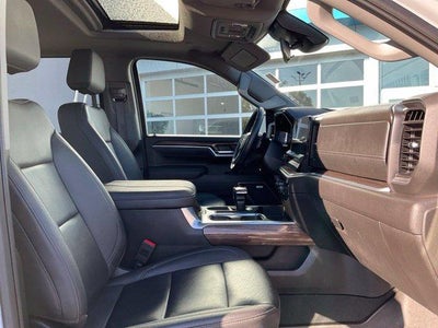 2025 Chevrolet Silverado 1500 Crew Cab Short Box 4-Wheel Drive RST