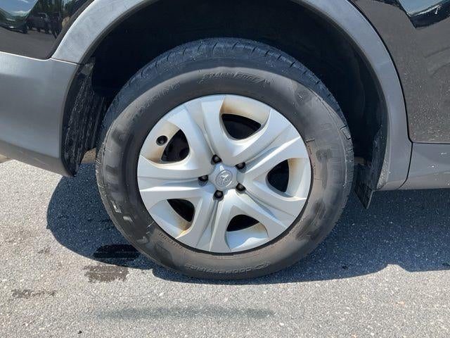 2015 Toyota RAV4 AWD 4dr LE (Natl)