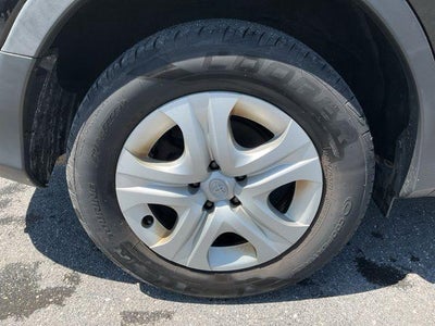 2015 Toyota RAV4 AWD 4dr LE (Natl)