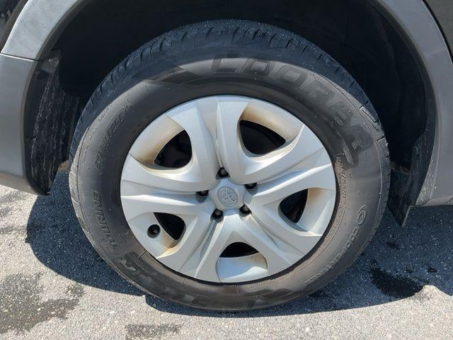 2015 Toyota RAV4 AWD 4dr LE (Natl)