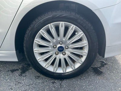 2016 Ford Fusion Hybrid 4dr Sdn SE Hybrid FWD