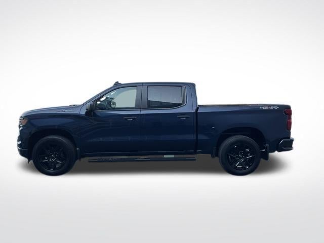 2023 Chevrolet Silverado 1500 Crew Cab Short Box 4-Wheel Drive Custom