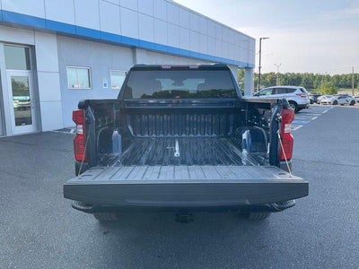 2023 Chevrolet Silverado 1500 Crew Cab Short Box 4-Wheel Drive Custom