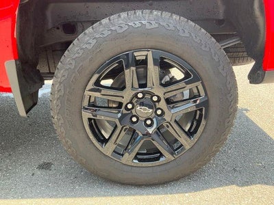 2024 Chevrolet Silverado 1500 Crew Cab Short Box 4-Wheel Drive Custom Trail Boss