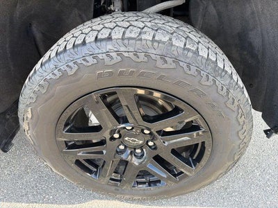 2024 Chevrolet Silverado 1500 Crew Cab Short Box 4-Wheel Drive Custom Trail Boss