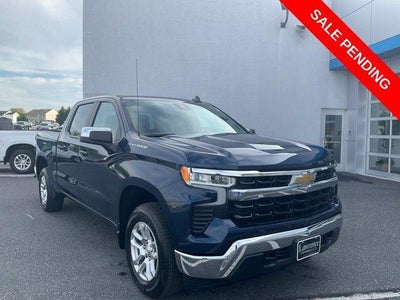 2023 Chevrolet Silverado 1500 Crew Cab Short Box 4-Wheel Drive LT 2FL