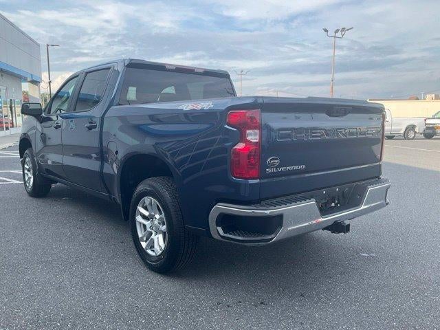 2023 Chevrolet Silverado 1500 Crew Cab Short Box 4-Wheel Drive LT 2FL