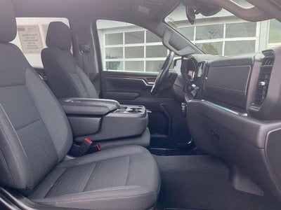 2023 Chevrolet Silverado 1500 Crew Cab Short Box 4-Wheel Drive LT 2FL