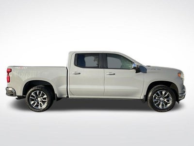 2024 Chevrolet Silverado 1500 Crew Cab Short Box 4-Wheel Drive LT 2FL
