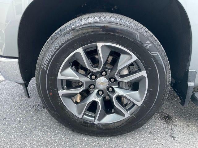 2024 Chevrolet Silverado 1500 Crew Cab Short Box 4-Wheel Drive LT 2FL