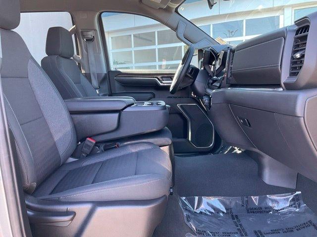 2024 Chevrolet Silverado 1500 Crew Cab Short Box 4-Wheel Drive LT 2FL